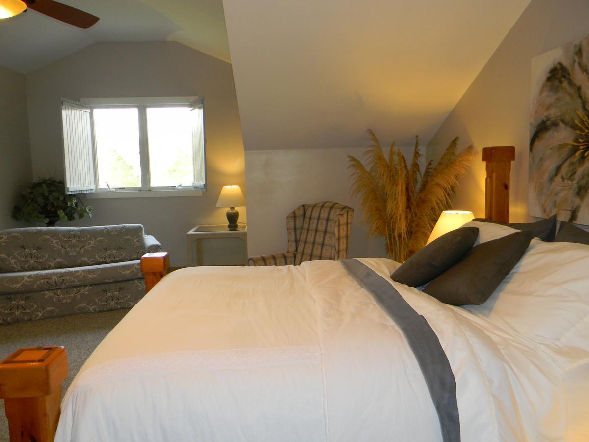 Jordan Lake B & B New Hill Exteriör bild